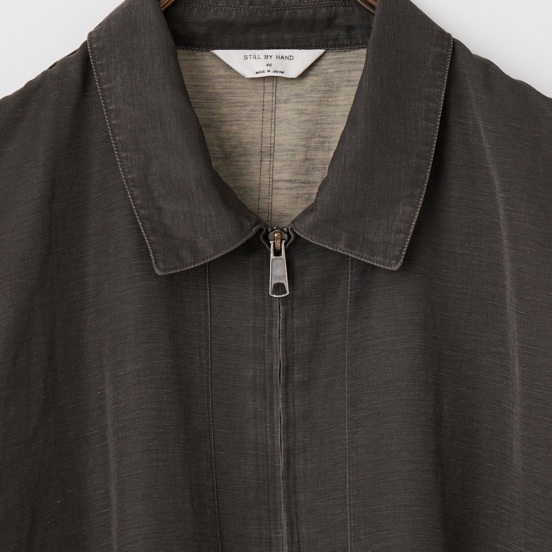 STILL BY HAND [スティルバイハンド] ピグメントプリント ジップアップブルゾン [BL05261] DUSTY GREY