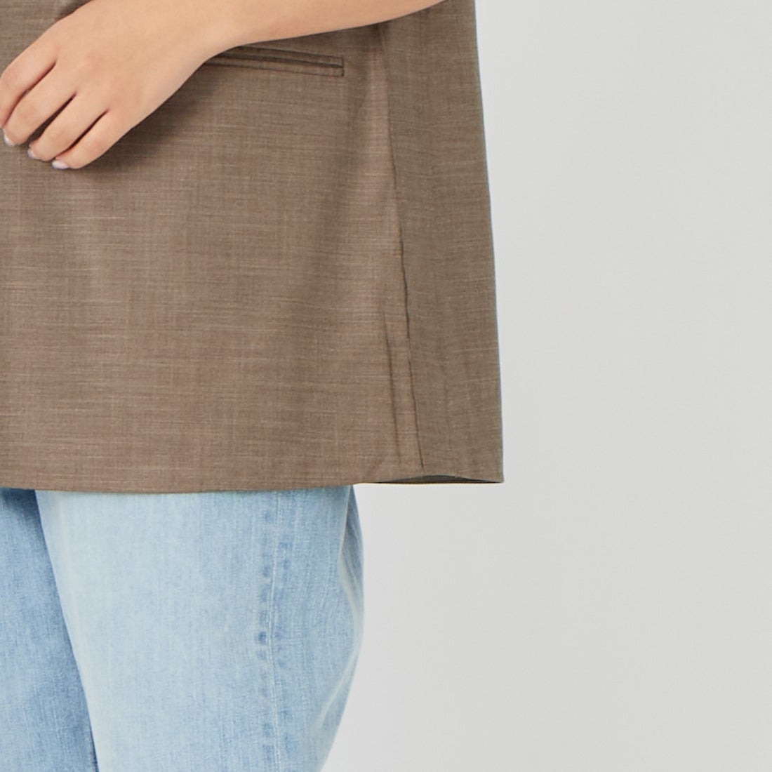 anuke [アンヌーク] キーネックオーバーベスト [62610107] MCA &&モデル身長：162cm 着用サイズ：1&&