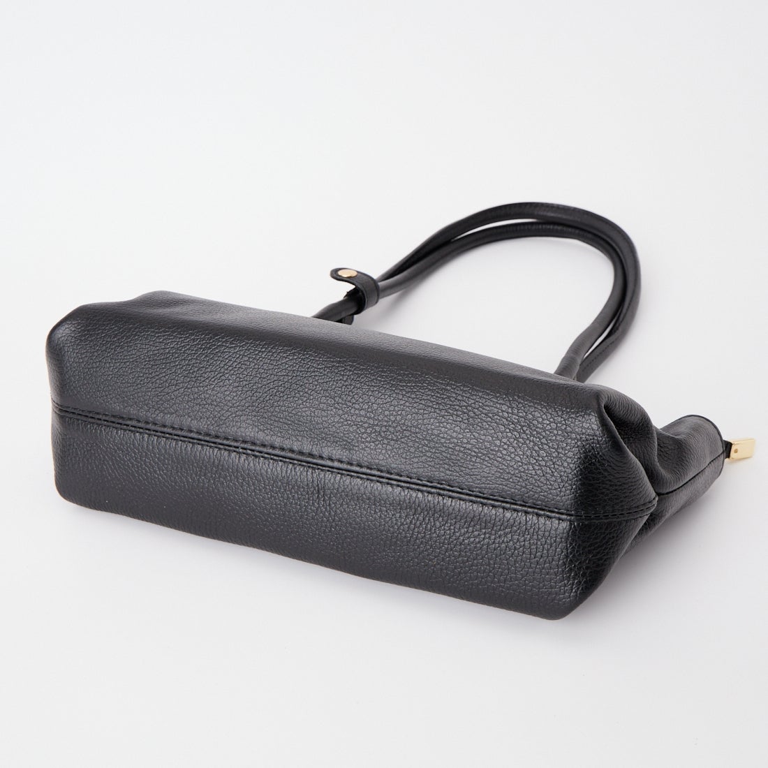 AULENTTI [オウレンティ] ロングハンドルレザーバッグ [DI-3886-DO] D28 NERO