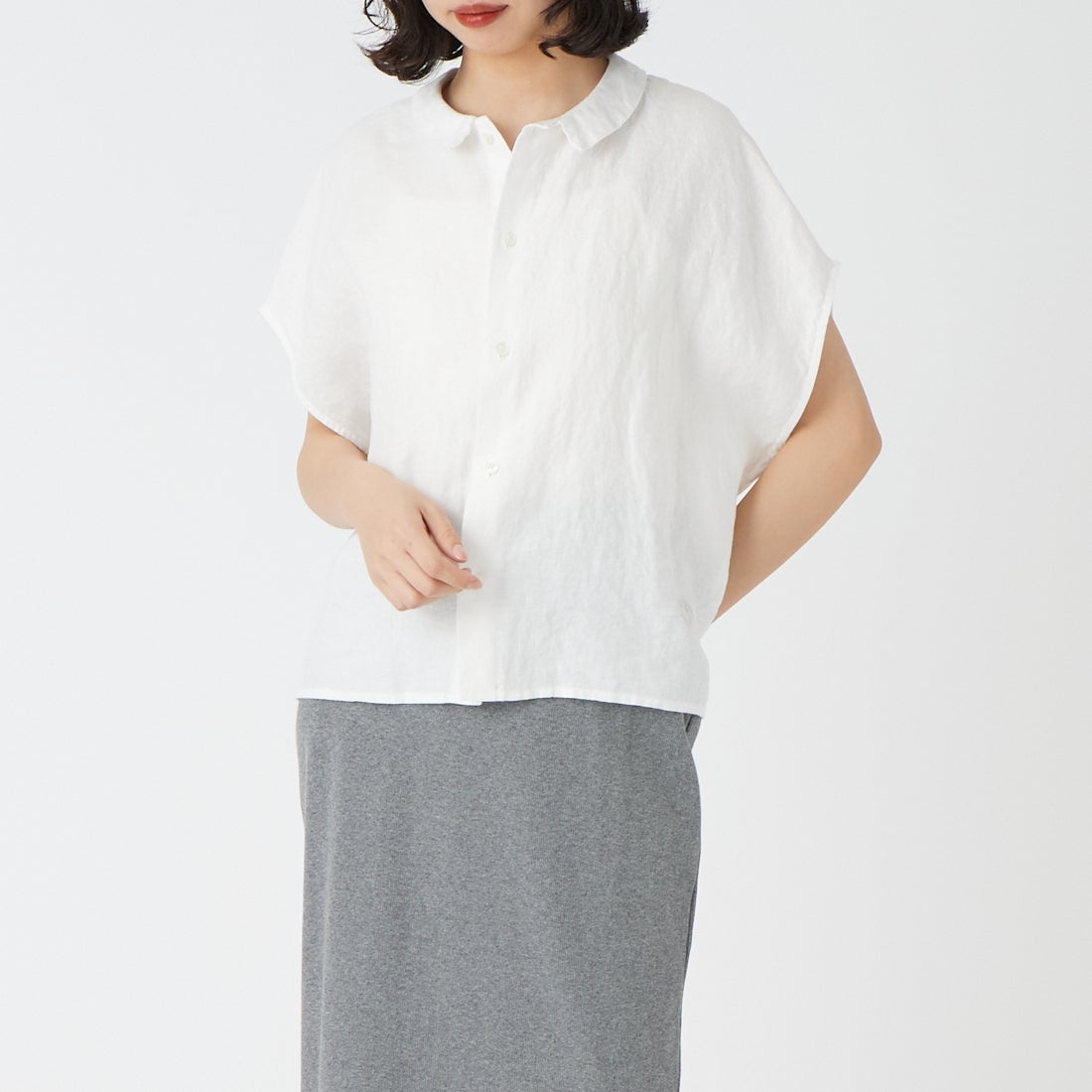 ORCIVAL [オーシバル] ノースリーブリネンシャツ [OR-B0360YLM] OFF WHITE &&モデル身長：162cm 着用サイズ：1&&