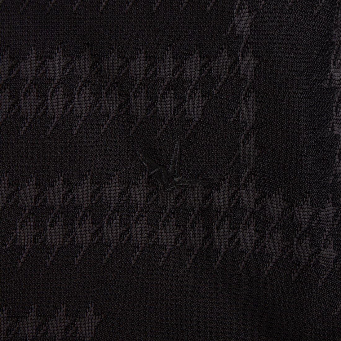 1PIU1UGUALE3 RELAX [ウノ ピゥ ウノ ウグァーレ トレ] ランダムハウンドトゥースジャガード半袖Tシャツ [USK-26024] SN90 BLACK