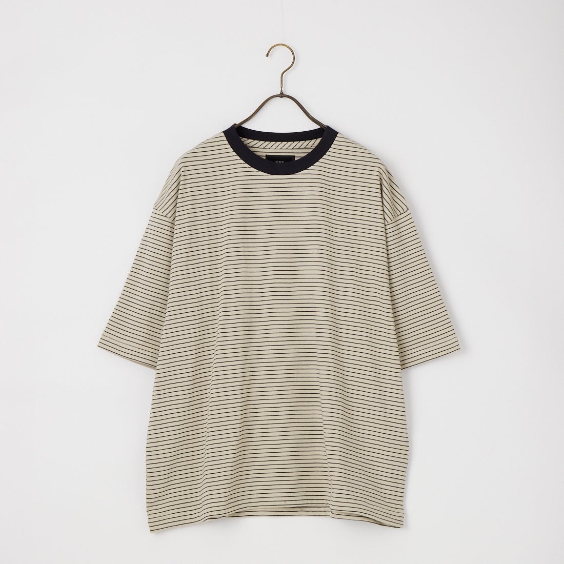 902 ECRU