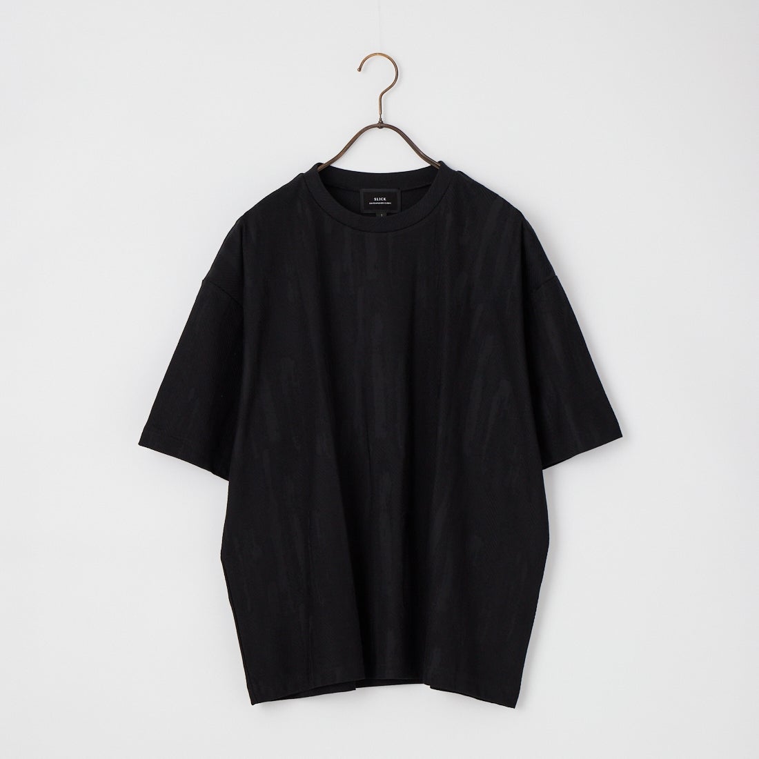 700 BLACK