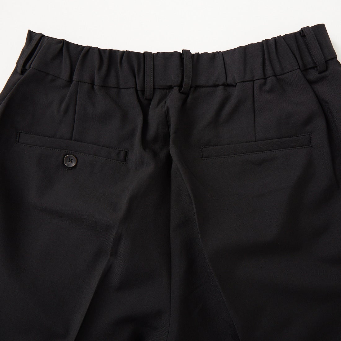 SLICK [スリック] テックツイル ワイドショートパンツ [5260246] 700 BLACK