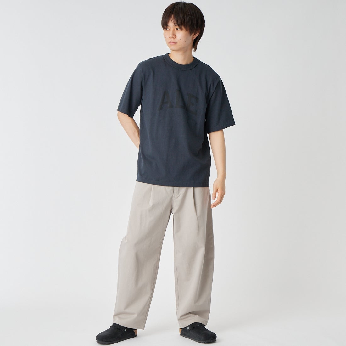 STILL BY HAND [スティルバイハンド] 別注 コットンリネンツイルパンツ [2601JF-EX05-JF] TAUPE &&モデル身長：177cm 着用サイズ：44&&