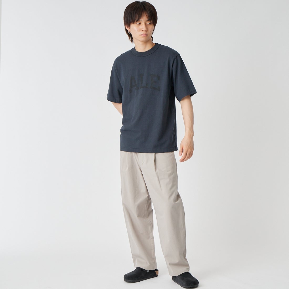 STILL BY HAND [スティルバイハンド] 別注 コットンリネンツイルパンツ [2601JF-EX05-JF] TAUPE &&モデル身長：177cm 着用サイズ：44&&