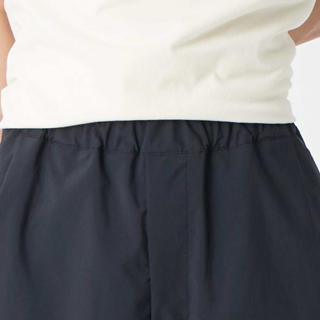 STILL BY HAND [スティルバイハンド] 別注 タイプライター ドローストリングワイドパンツ [2601JF-EX03-JF] BLACK &&モデル身長：177cm 着用サイズ：44&&