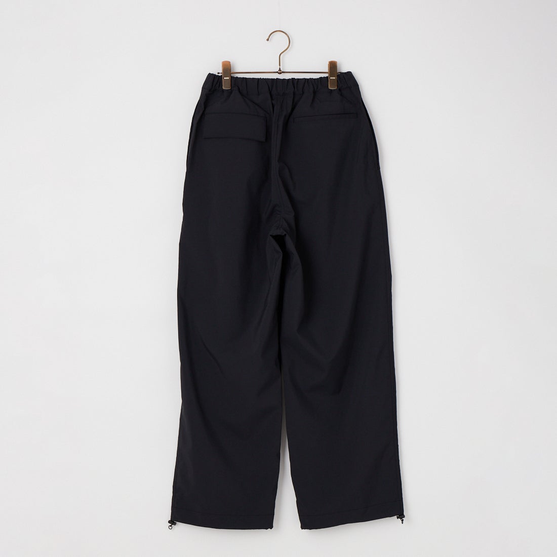 STILL BY HAND [スティルバイハンド] 別注 タイプライター ドローストリングワイドパンツ [2601JF-EX03-JF] BLACK
