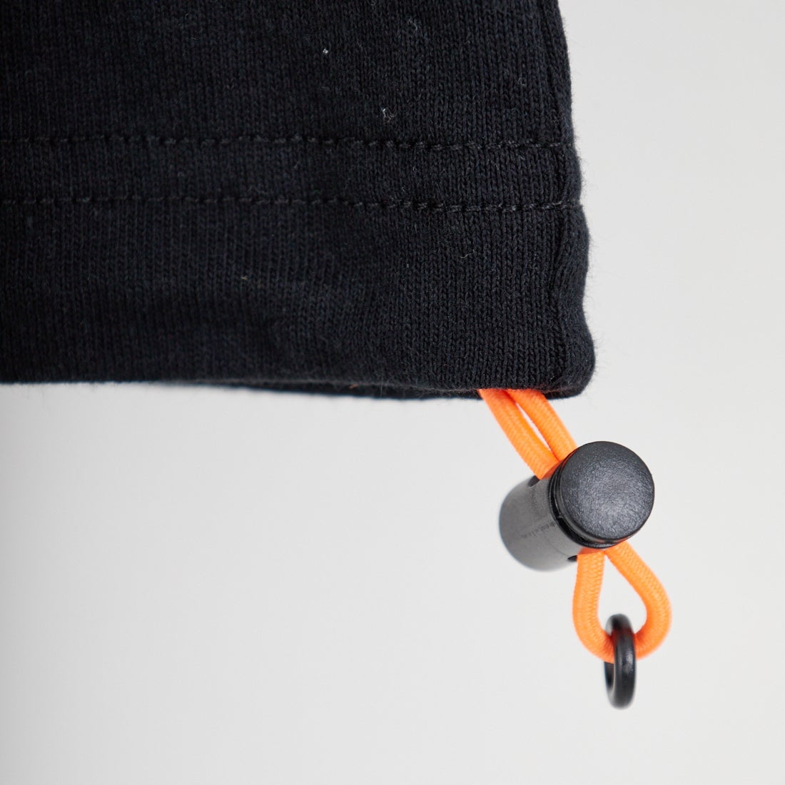 UNIVERSAL OVERALL [ユニバーサルオーバーオール] 別注 ドローコード付き ワイドシルエットTシャツ [U2613282IN-JF] BLACK