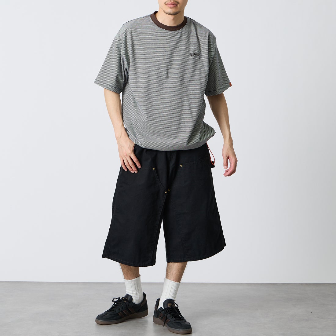 UNIVERSAL OVERALL [ユニバーサルオーバーオール] 別注 ドローコード付き ワイドシルエットTシャツ [U2613282IN-JF] NVY.BRN &&モデル身長：168cm 着用サイズ：M&&