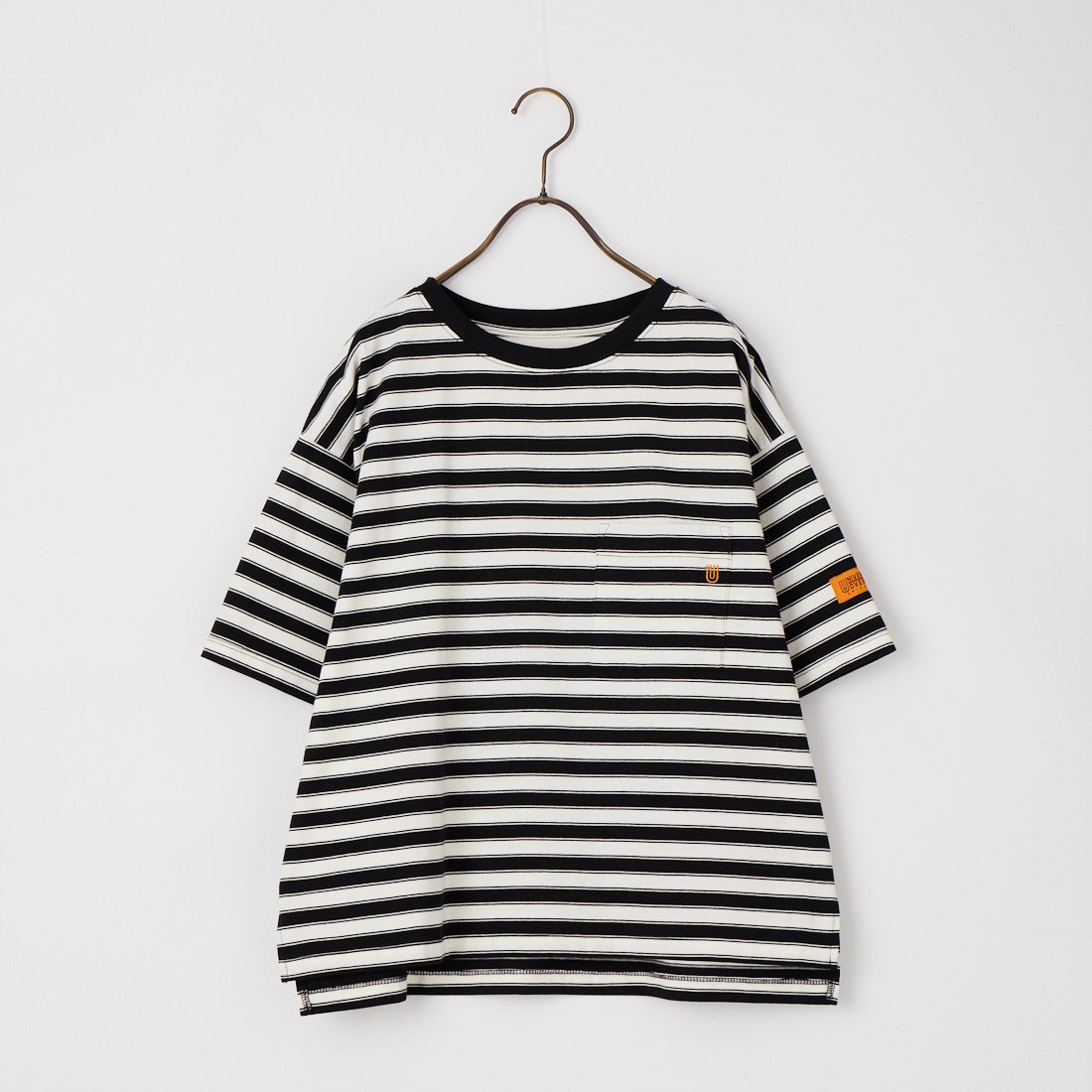 UNIVERSAL OVERALL [ユニバーサルオーバーオール] 別注 ワイドシルエット ポケットTシャツ [U2612815IN-JF] WHT/BLK