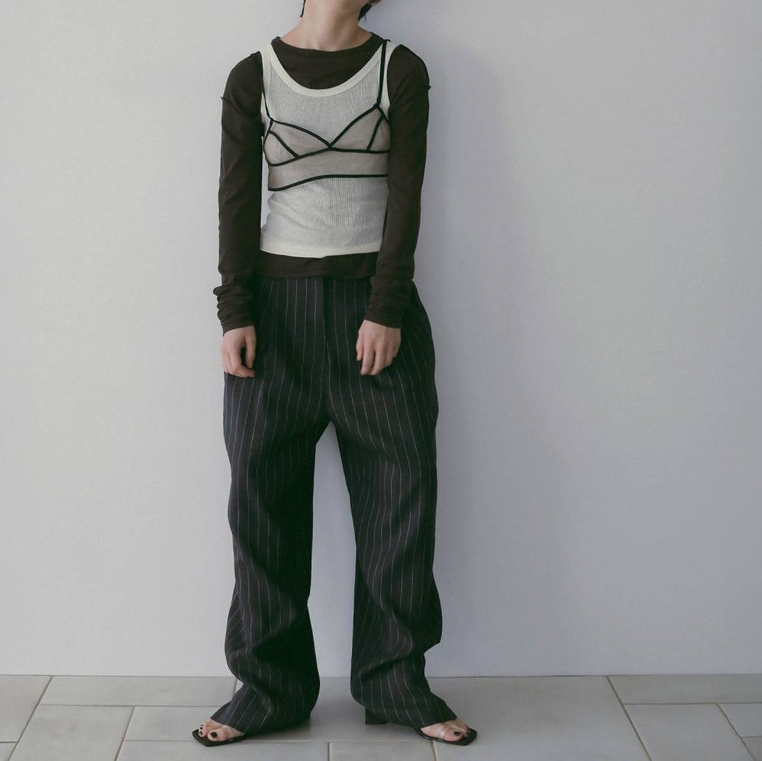 anuke [アンヌーク] リネン タックパンツ [62610706] NVY