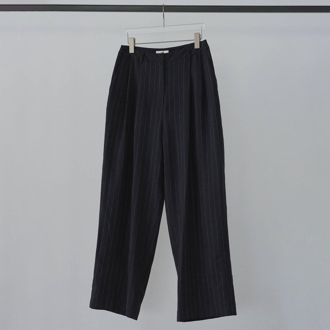 anuke [アンヌーク] リネン タックパンツ [62610706] NVY