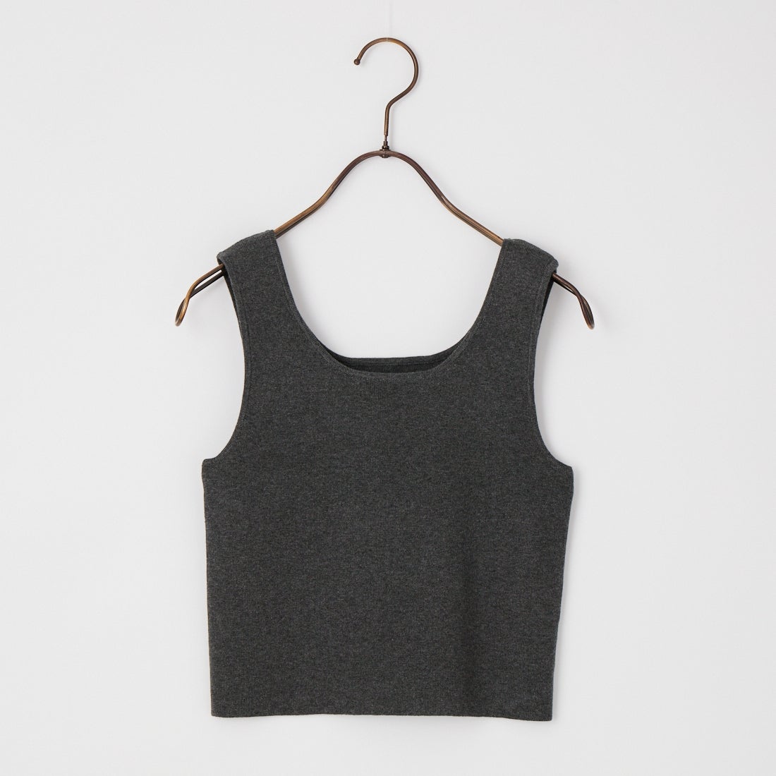 anuke [アンヌーク] ショート ニットタンクトップ [62610524] L/GRN