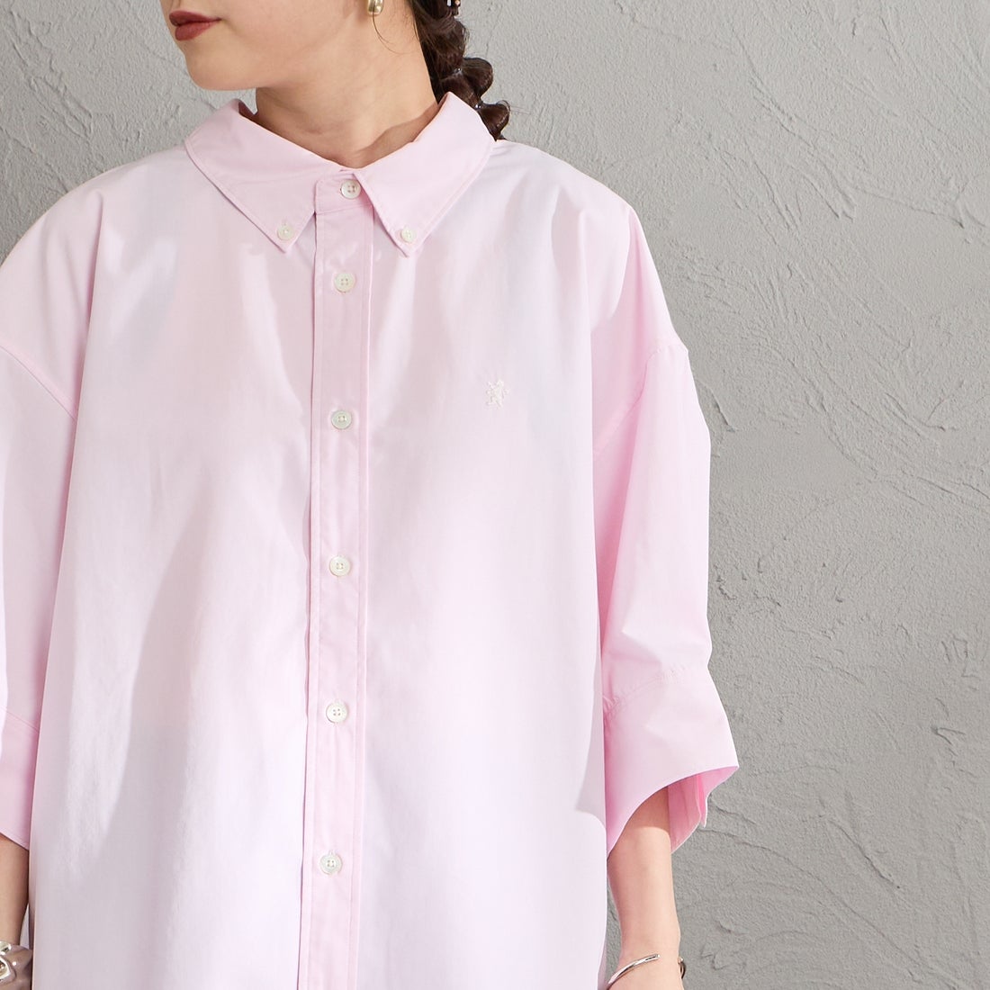 Gymphlex [ジムフレックス] ショートスリーブワイドシャツ [GY-B0458HLE] PINK &&モデル身長：150cm 着用サイズ：14&&