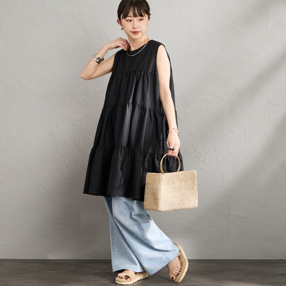 Gymphlex [ジムフレックス] ブロードクロスティアードチュニック [GY-B0470CBL] BLACK &&モデル身長：150cm 着用サイズ：14&&