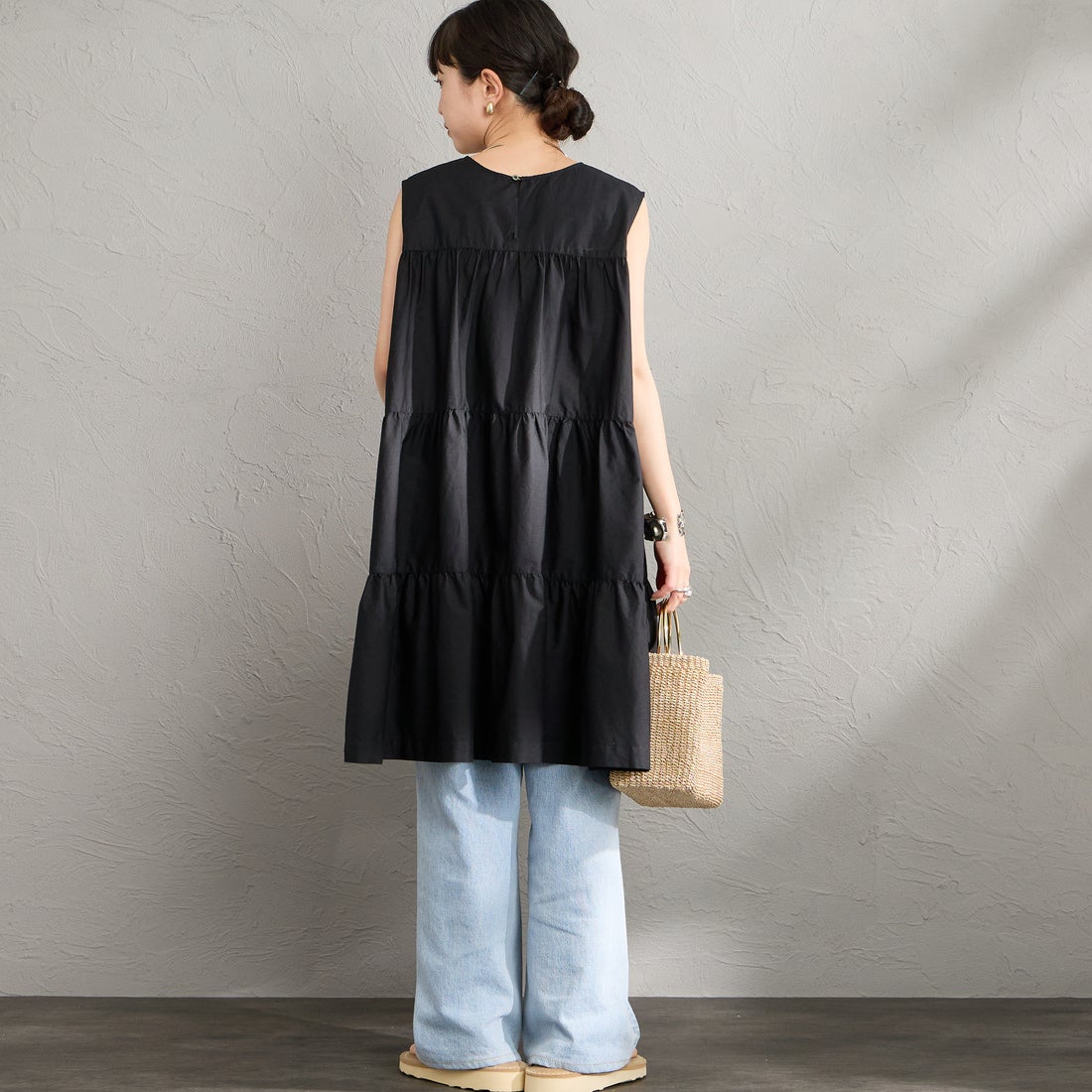 Gymphlex [ジムフレックス] ブロードクロスティアードチュニック [GY-B0470CBL] BLACK &&モデル身長：150cm 着用サイズ：14&&