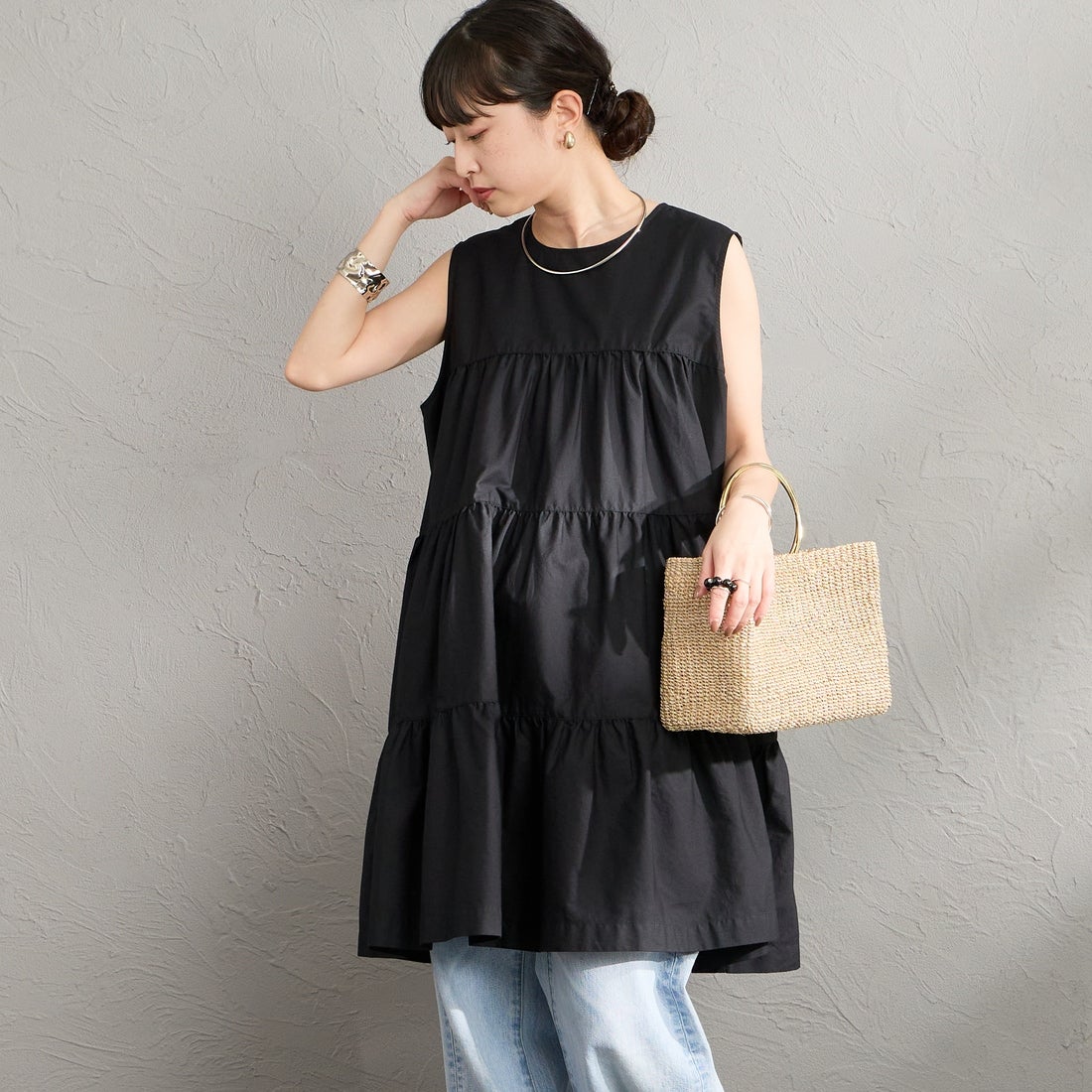 Gymphlex [ジムフレックス] ブロードクロスティアードチュニック [GY-B0470CBL] BLACK &&モデル身長：150cm 着用サイズ：14&&