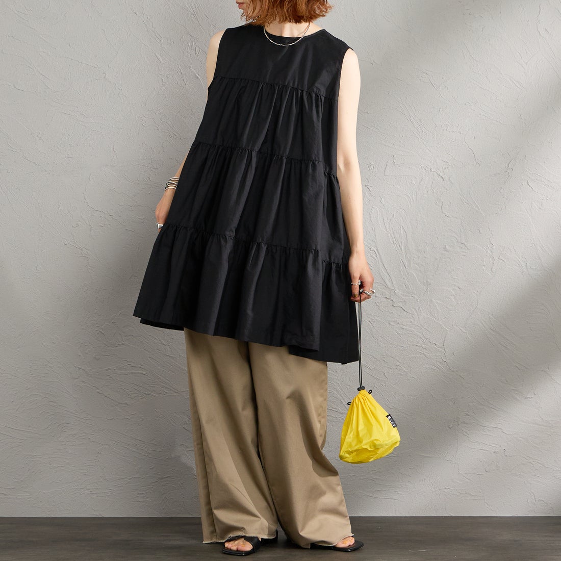 Gymphlex [ジムフレックス] ブロードクロスティアードチュニック [GY-B0470CBL] BLACK &&モデル身長：158cm 着用サイズ：14&&