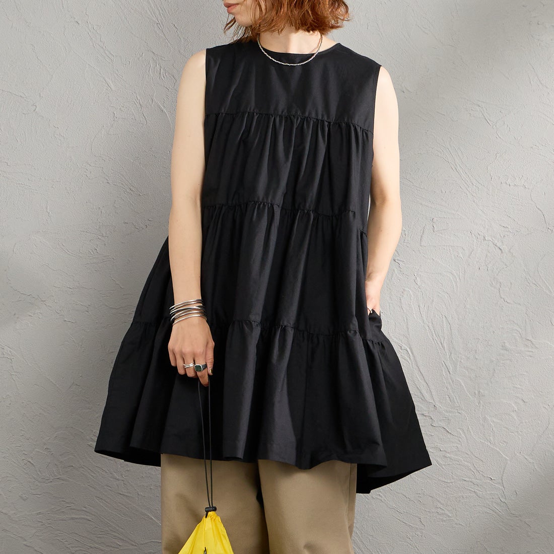 Gymphlex [ジムフレックス] ブロードクロスティアードチュニック [GY-B0470CBL] BLACK &&モデル身長：158cm 着用サイズ：14&&