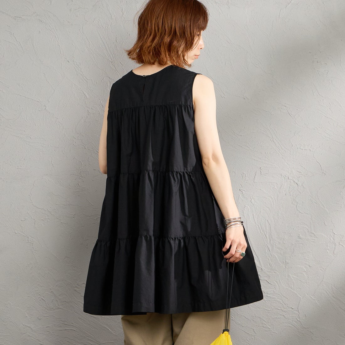 Gymphlex [ジムフレックス] ブロードクロスティアードチュニック [GY-B0470CBL] BLACK &&モデル身長：158cm 着用サイズ：14&&