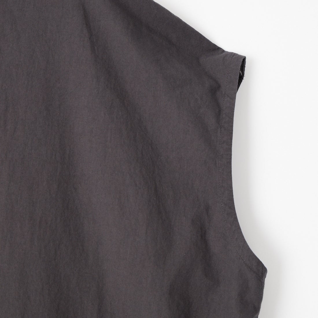 Gymphlex [ジムフレックス] スリーブレス ボタンダウンシャツワンピース [GY-B0246TYO] CARBON