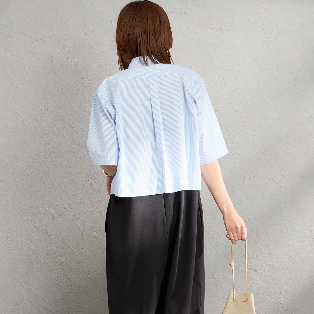 Gymphlex [ジムフレックス] ショートスリーブ ストライプショートボタンダウンシャツ [GY-B0367CBK] SAX/BLU ST &&モデル身長：159cm 着用サイズ：12&&
