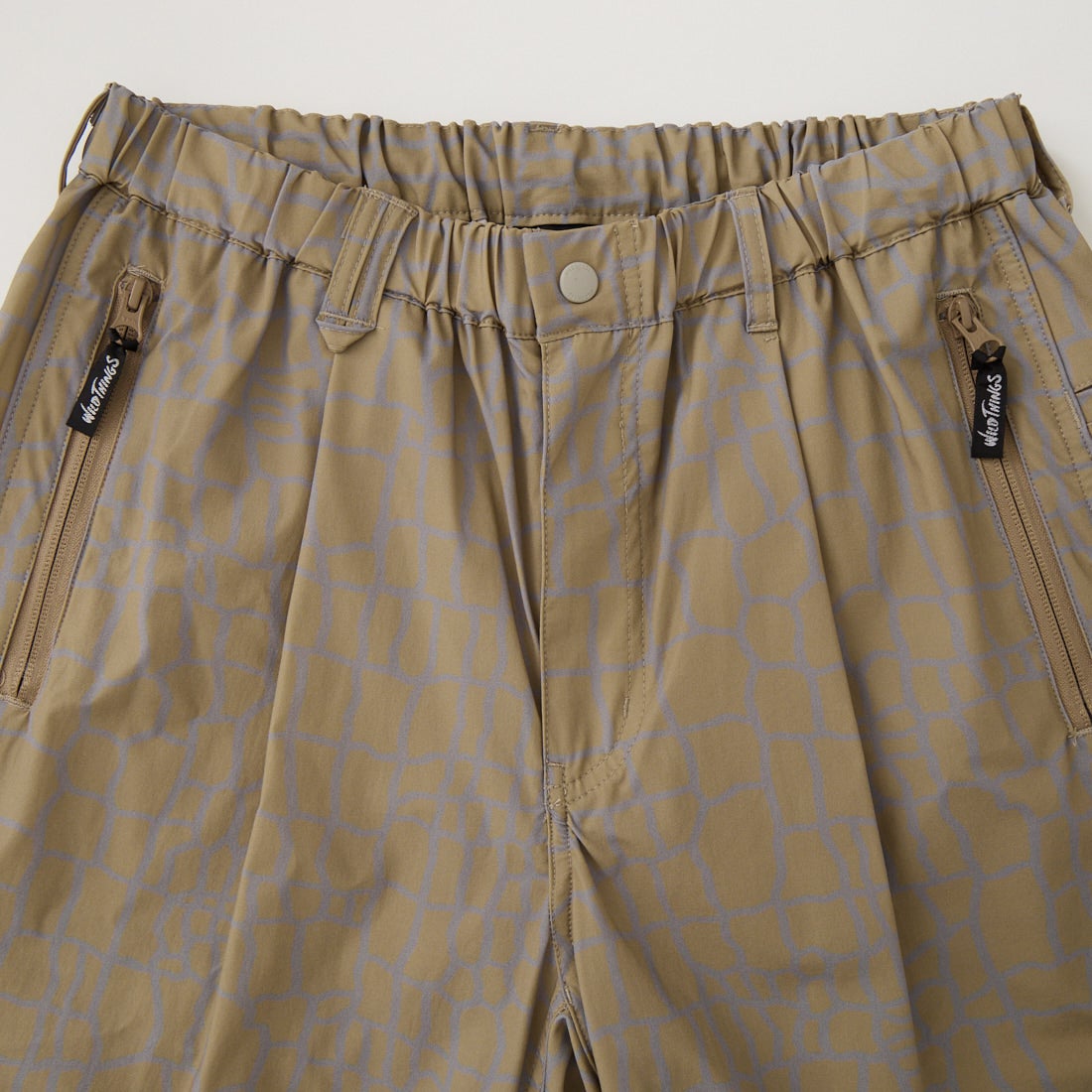 WILD THINGS [ワイルドシングス] エラスティックナイロン プリントラックスパンツ [WT26038AD] SPIDER BEG