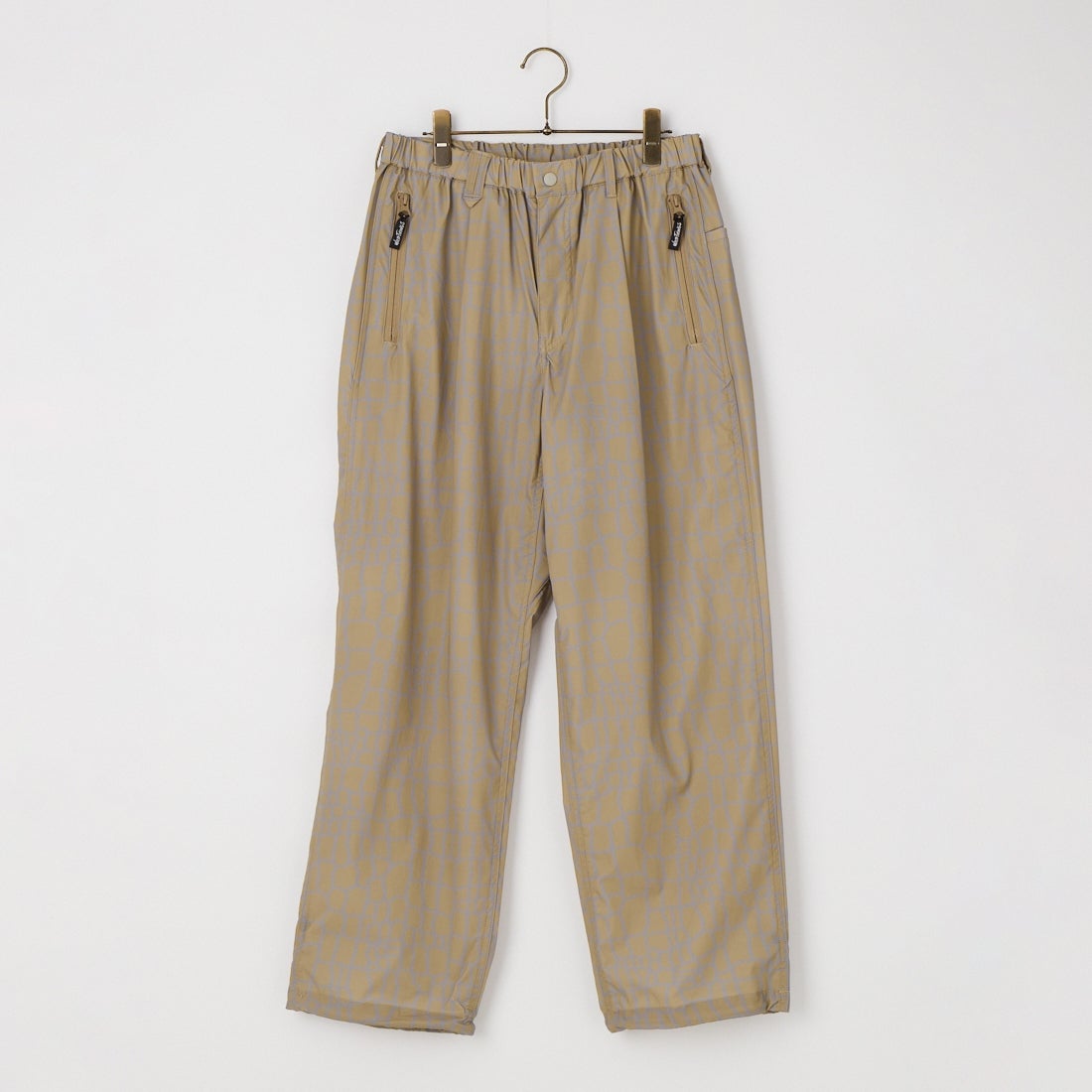 WILD THINGS [ワイルドシングス] エラスティックナイロン プリントラックスパンツ [WT26038AD] SPIDER BEG