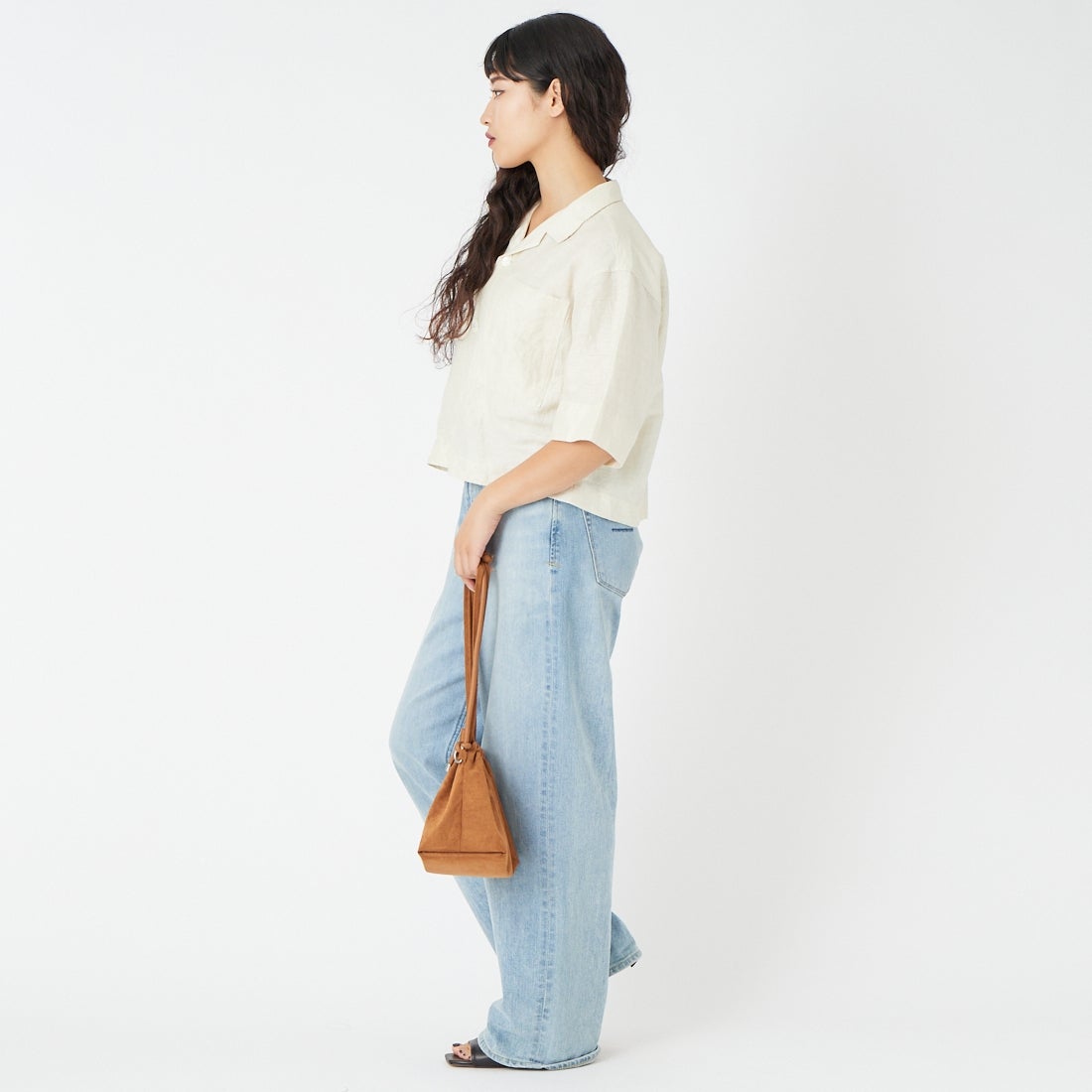 le glazik [ルグラジック] オープンカラーワイドシャツ [LG-B0258LPK] IVORY &&モデル身長：162cm 着用サイズ：36&&