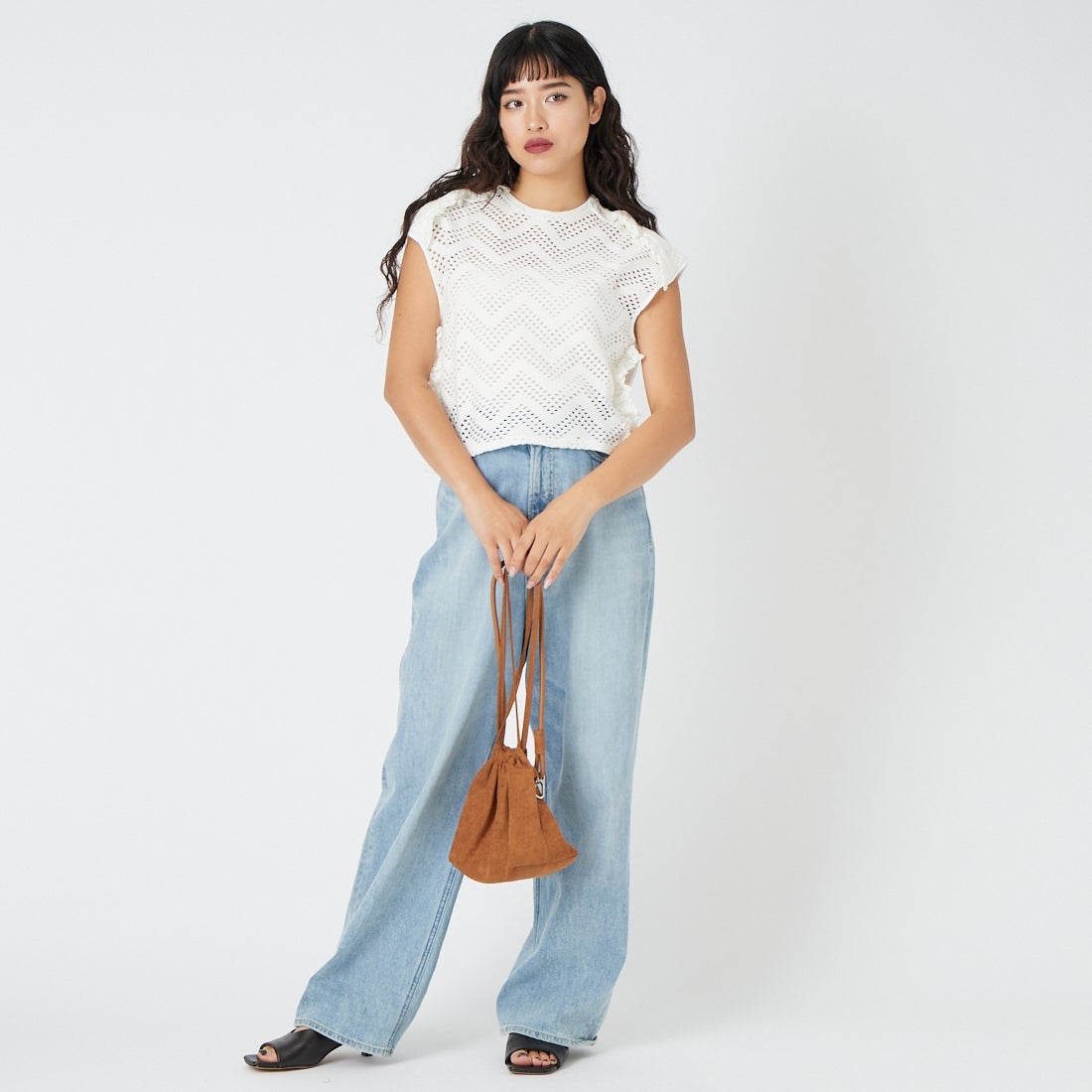 UNFIL [アンフィル] パターンメッシュ ラッフルスリーブレストップス [WXSP-UW130] OFF WHITE &&モデル身長：162cm 着用サイズ：1&&