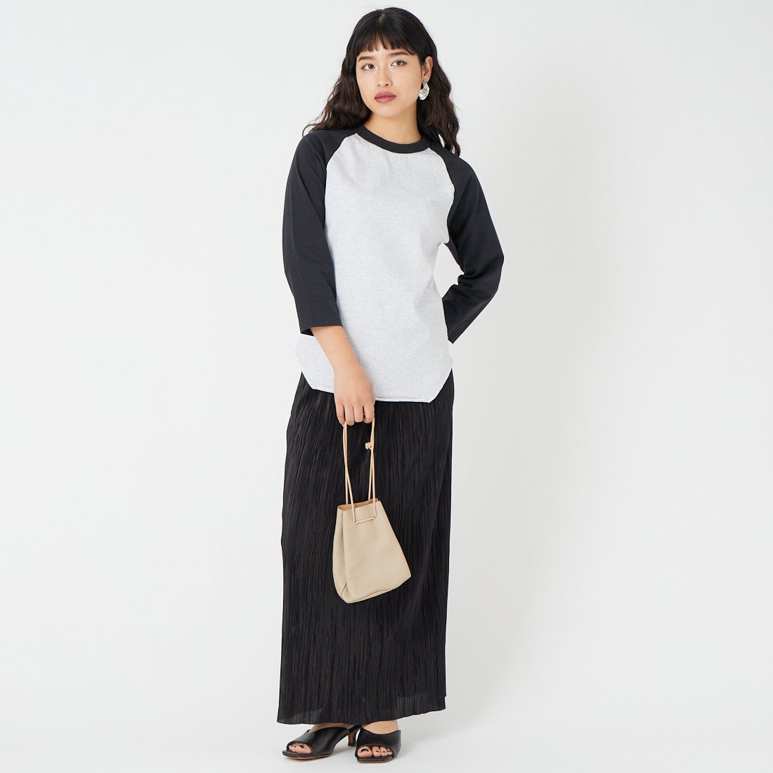 WALLA WALLA SPORT [ワラワラスポーツ] 7分袖2トーンベースボールTシャツ [3-4-BASEBALL-TEE-ASH] ASH/BLK &&モデル身長：162cm 着用サイズ：S&&