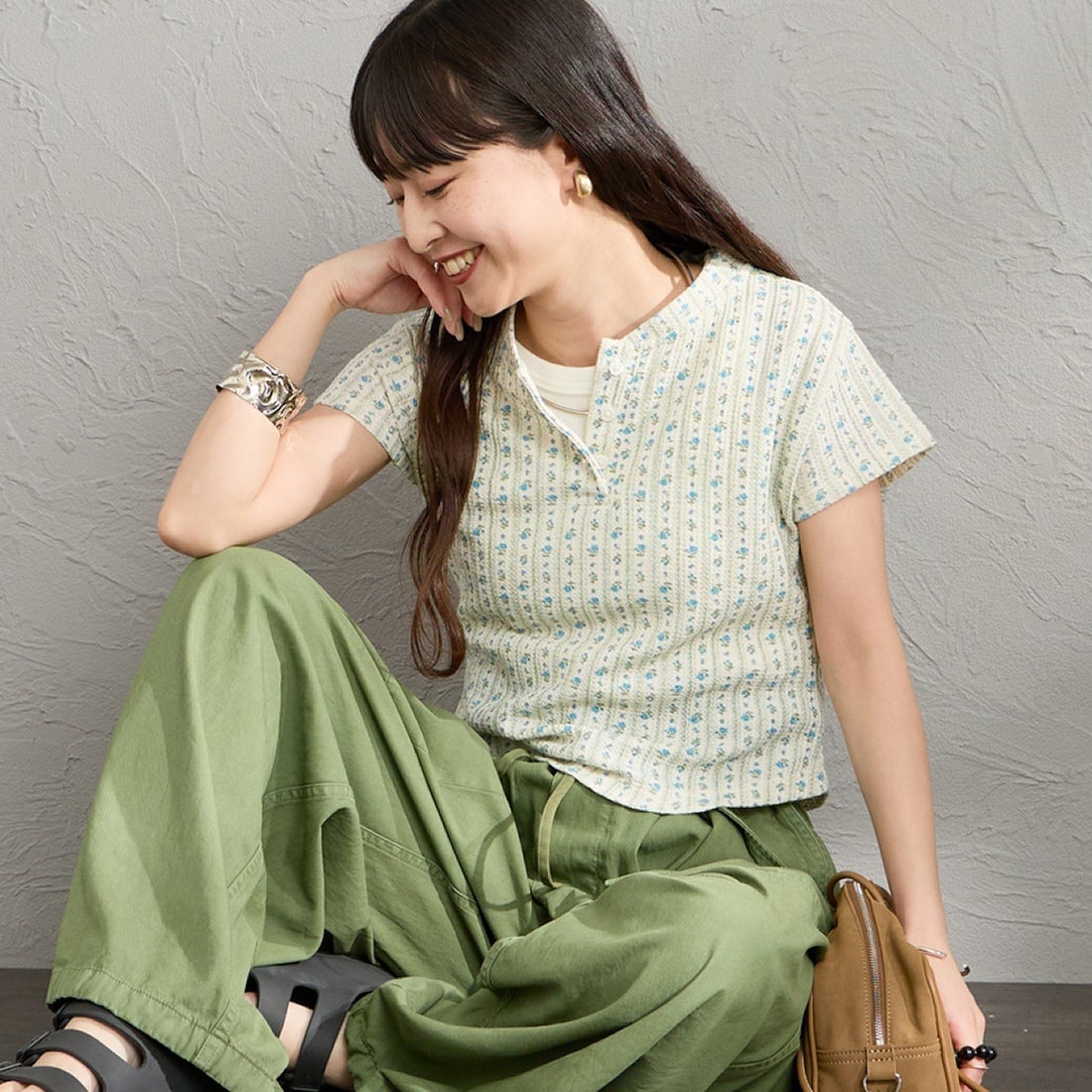 82 STRIPE&&モデル身長：150cm 着用サイズ：F&&