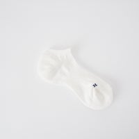 01 WHITE