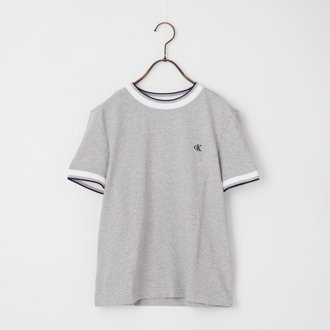 Calvin Klein [カルバンクライン] モノグラムロゴ刺繍 ストライプトリム Tシャツ [47F226G] P79