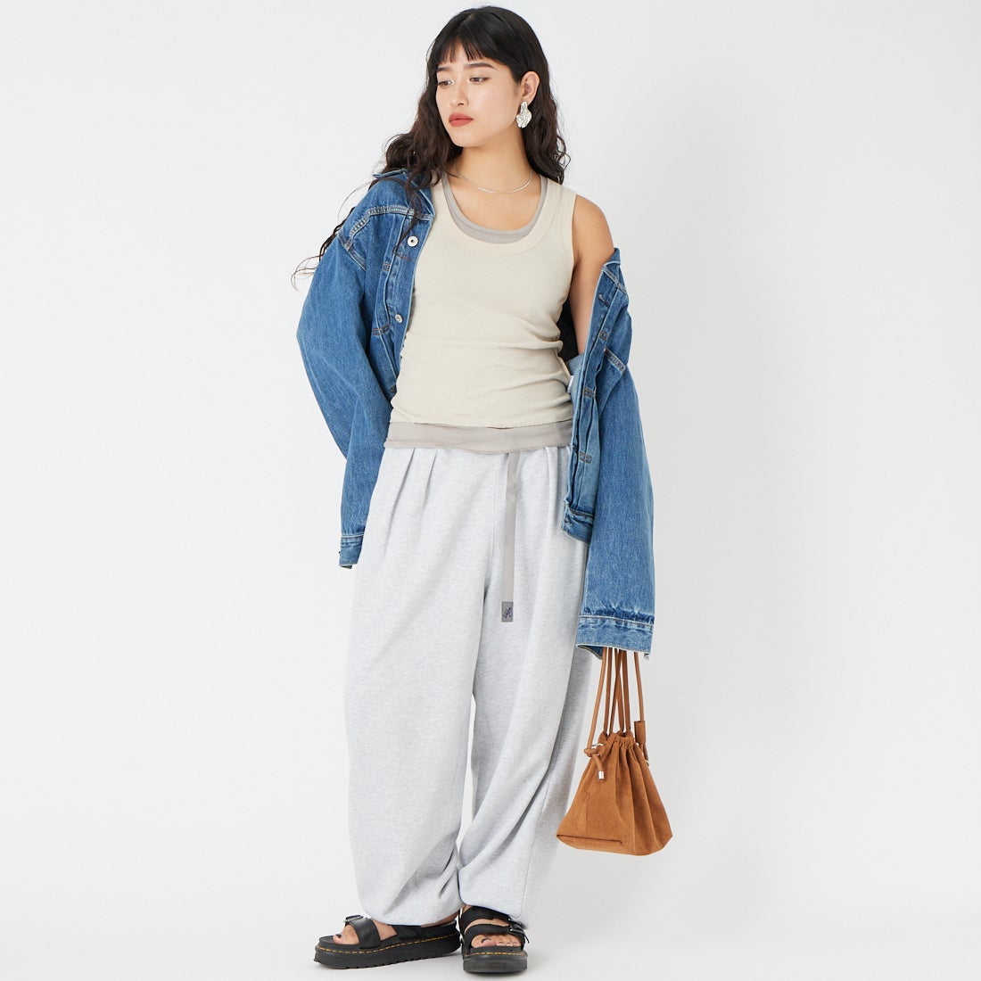 Health knit [ヘルスニット] タンクトップセット [HR26S-L303] 07 GRAY &&モデル身長：162cm 着用サイズ：F&&