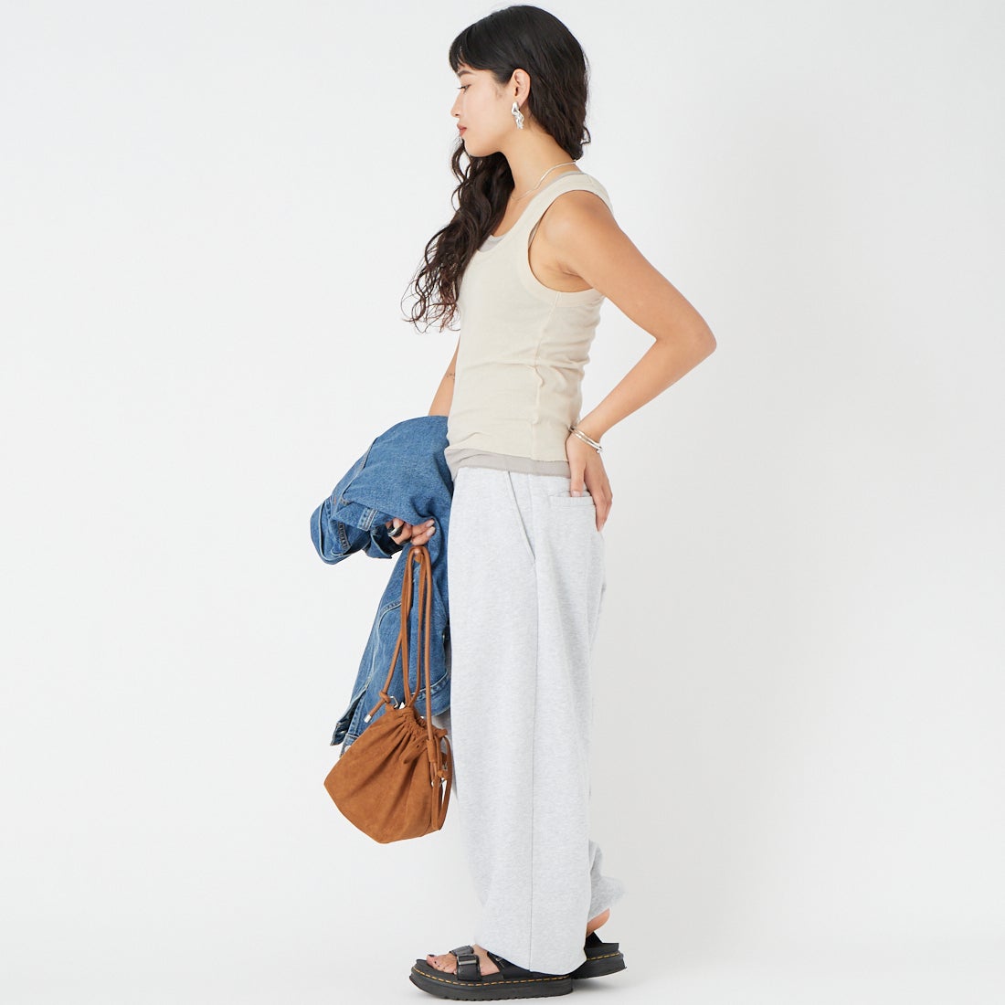 Health knit [ヘルスニット] タンクトップセット [HR26S-L303] 07 GRAY &&モデル身長：162cm 着用サイズ：F&&