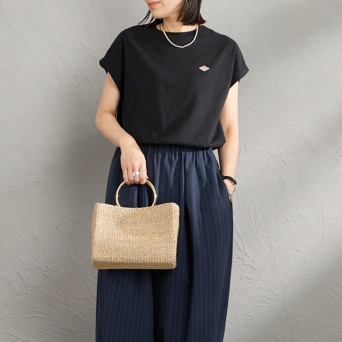 DANTON [ダントン] ドルマンスリーブ 無地Tシャツ [DT-C0403CJJ] BLACK &&モデル身長：160cm 着用サイズ：S&&