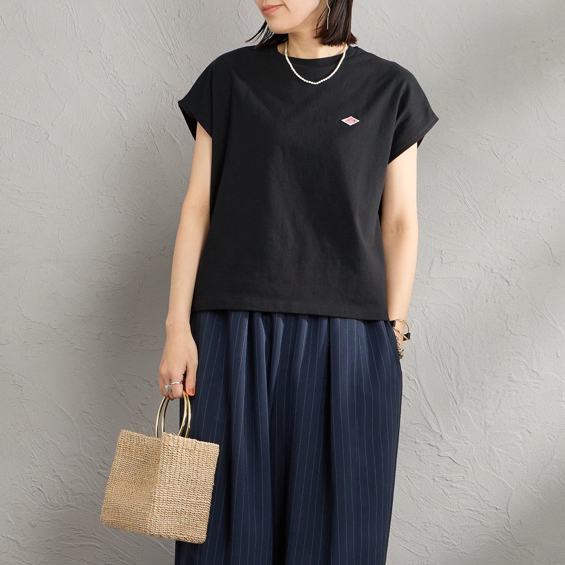 DANTON [ダントン] ドルマンスリーブ 無地Tシャツ [DT-C0403CJJ] BLACK &&モデル身長：160cm 着用サイズ：S&&