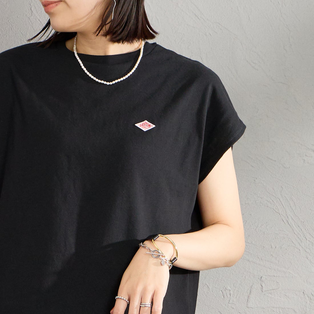 DANTON [ダントン] ドルマンスリーブ 無地Tシャツ [DT-C0403CJJ] BLACK &&モデル身長：160cm 着用サイズ：S&&