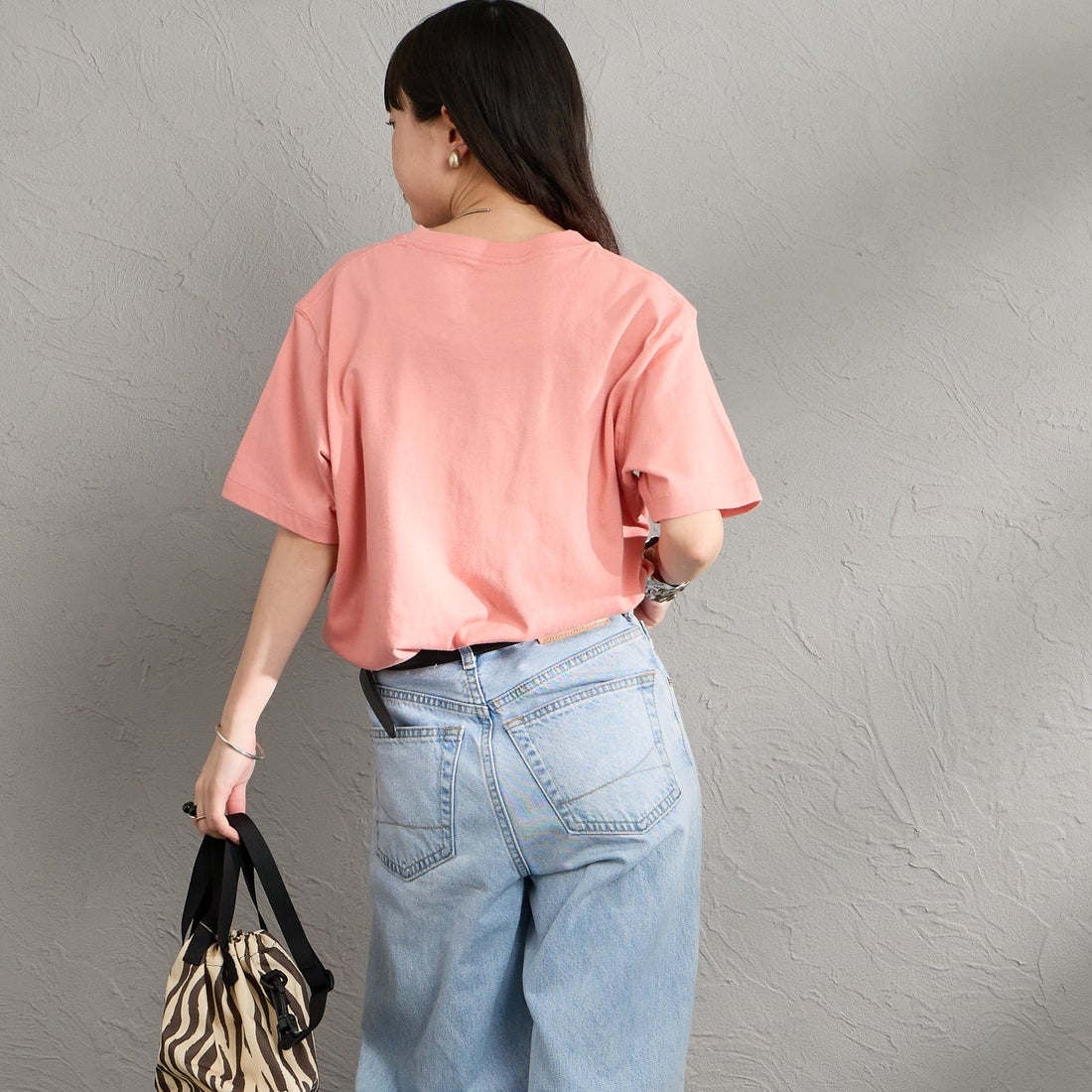 DANTON [ダントン] ショート丈 無地 半袖Tシャツ [DT-C0404CJJ] PINK &&モデル身長：150cm 着用サイズ：S&&