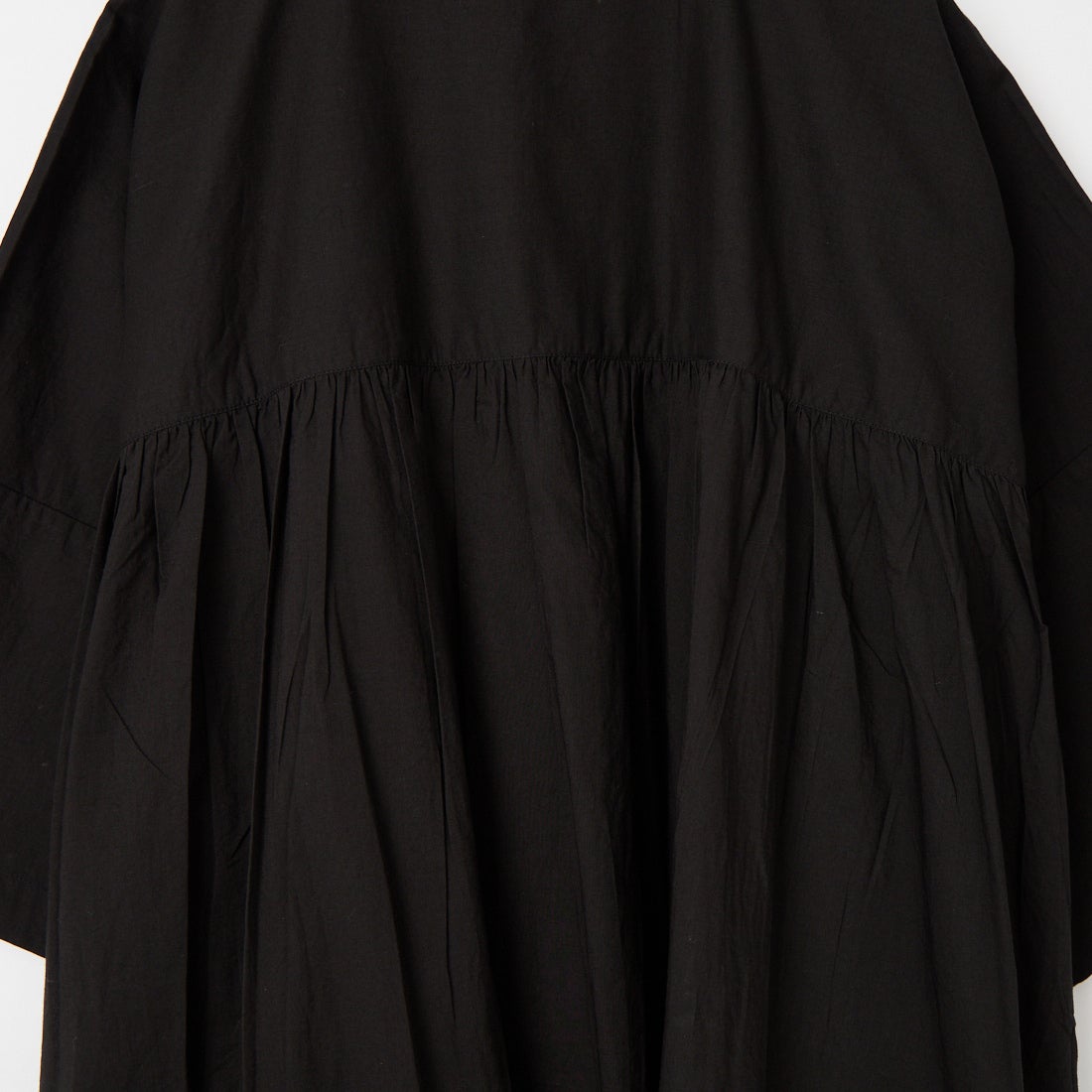 soil [ソイル] バンドカラー バックサイドギャザーワンピース [NSL26004] 9900 BLACK