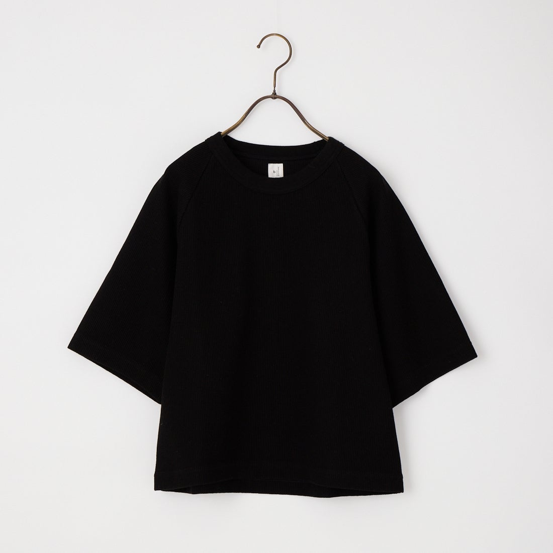 03 BLACK