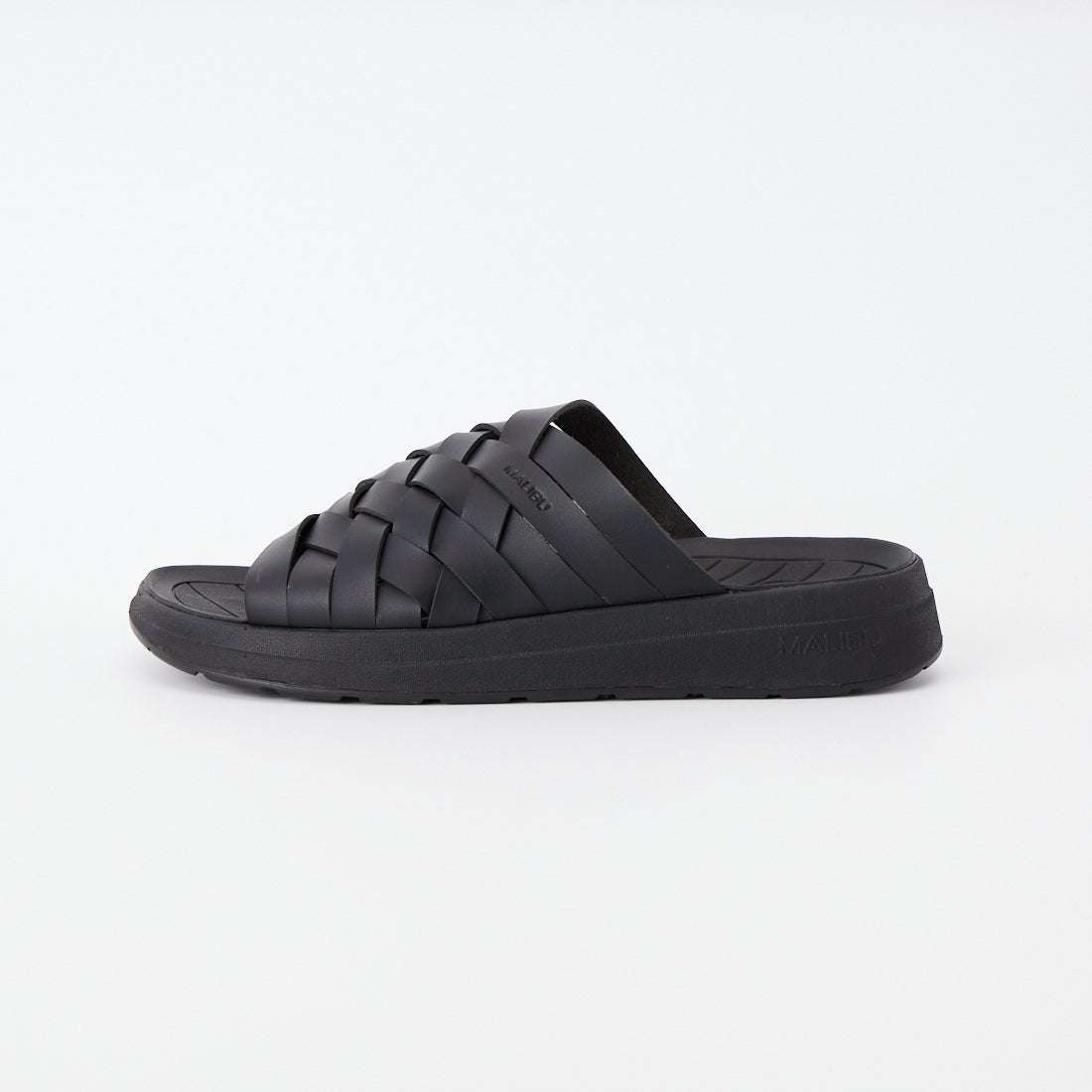BLACK/BLAC