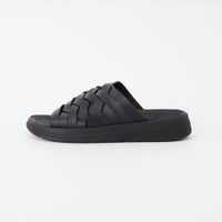 BLACK/BLAC