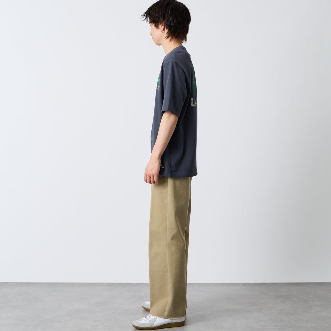 LACOSTE [ラコステ] ビンテージロゴ Tシャツ [TH9425] S5T GRAPHI &&モデル身長：177cm 着用サイズ：3&&