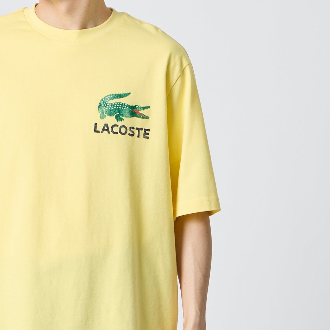 LACOSTE [ラコステ] ビンテージロゴ Tシャツ [TH9425] 107 YELLOW &&モデル身長：168cm 着用サイズ：3&&