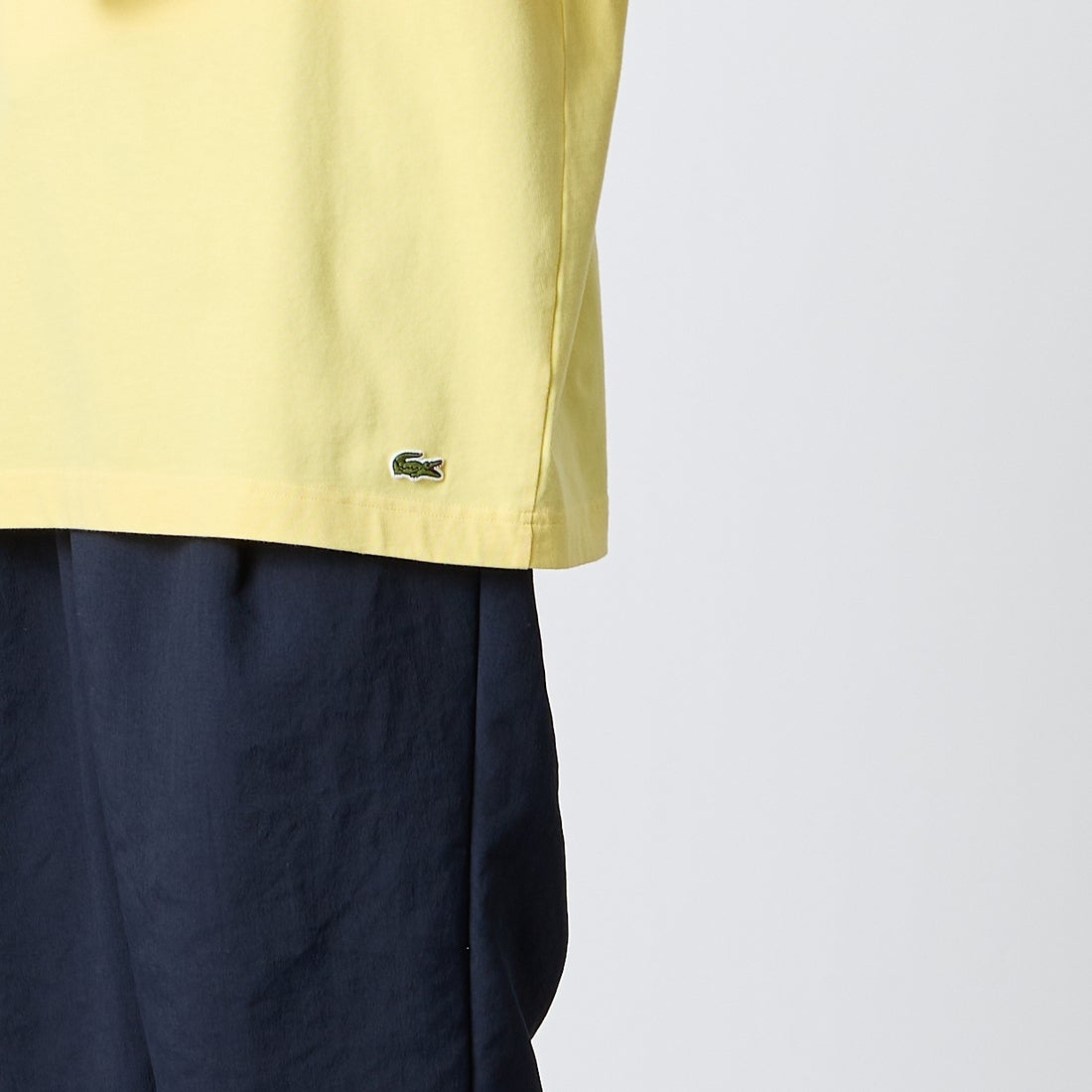 LACOSTE [ラコステ] ビンテージロゴ Tシャツ [TH9425] 107 YELLOW &&モデル身長：168cm 着用サイズ：3&&