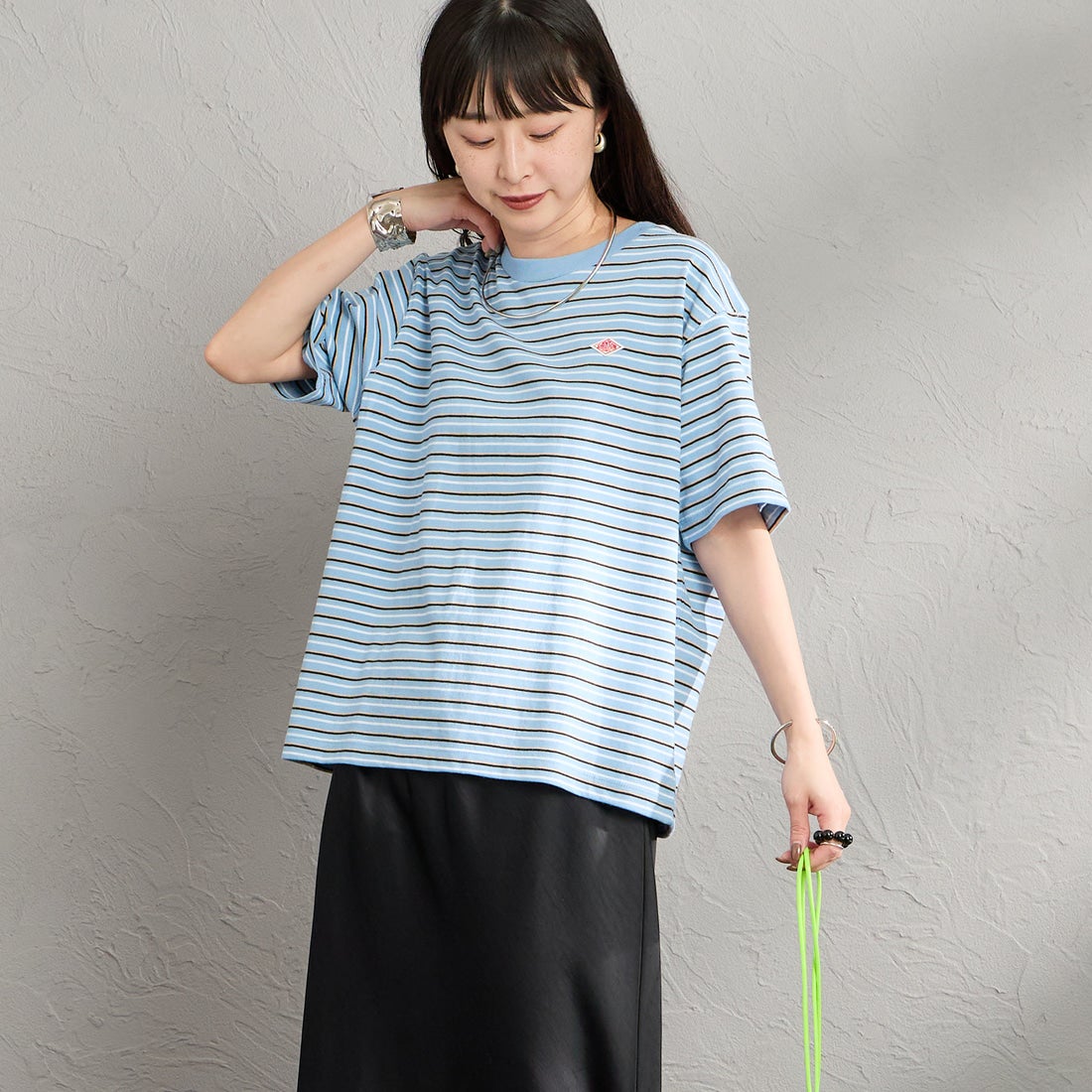 DANTON [ダントン] ショート丈 ストライプ半袖Tシャツ [DT-C0404CJJ] BLU/ORANGE &&モデル身長：150cm 着用サイズ：S&&