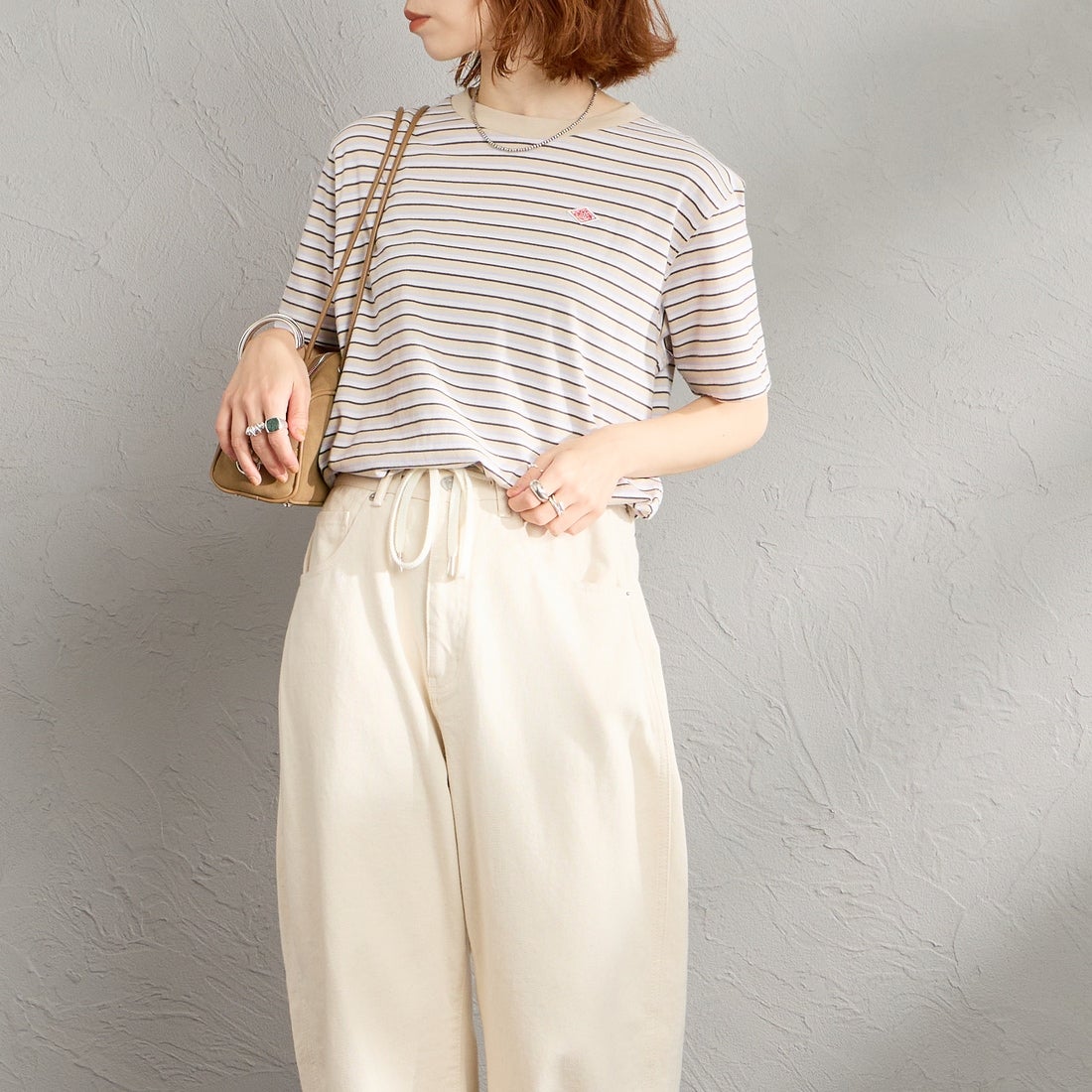 DANTON [ダントン] ショート丈 ストライプ半袖Tシャツ [DT-C0404CJJ] BEG/PURPLE &&モデル身長：158cm 着用サイズ：S&&